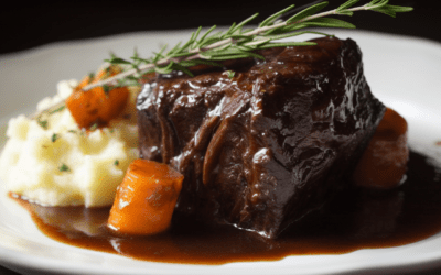 Braised Short Ribs with Creamy Mashed Potatoes and Roasted Root Vegetables: A Classic and Delightful Recipe